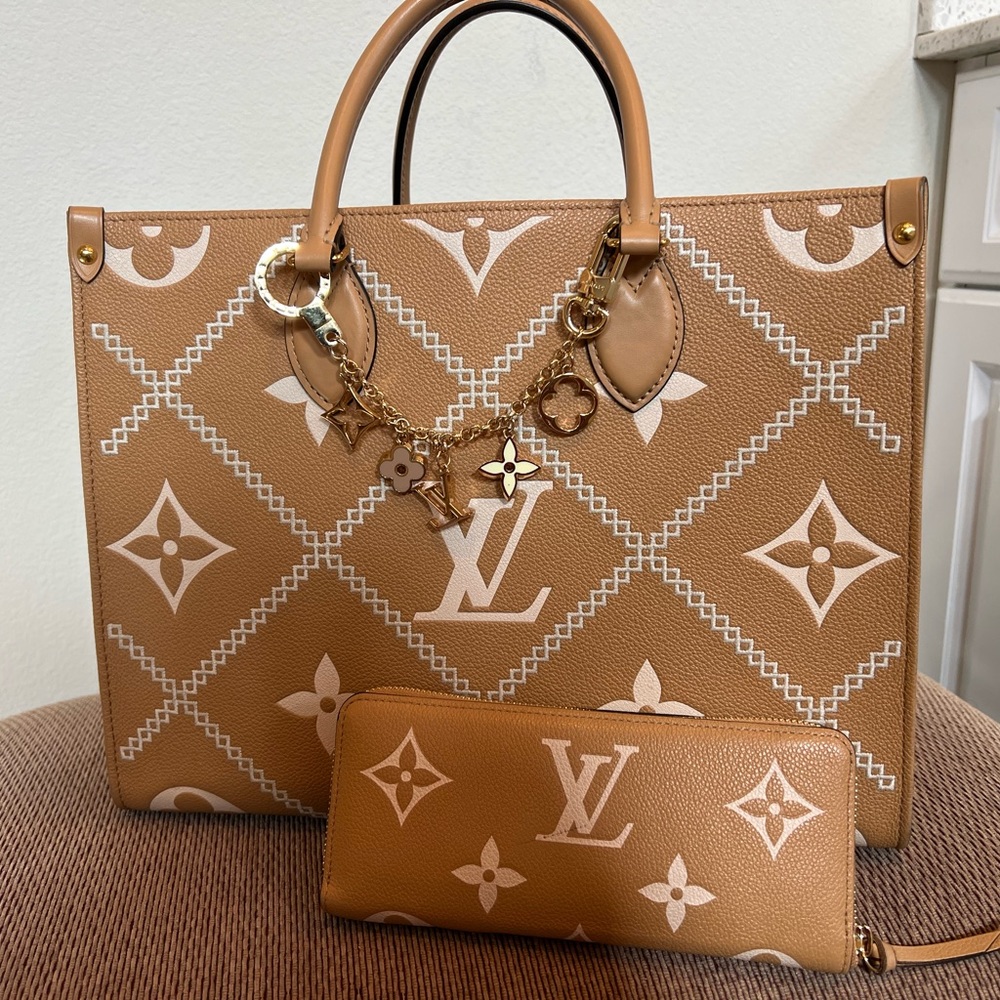 Louis Vuitton Arizona ONTHEGO MM M46015 and Clemence Wallet 💋💋